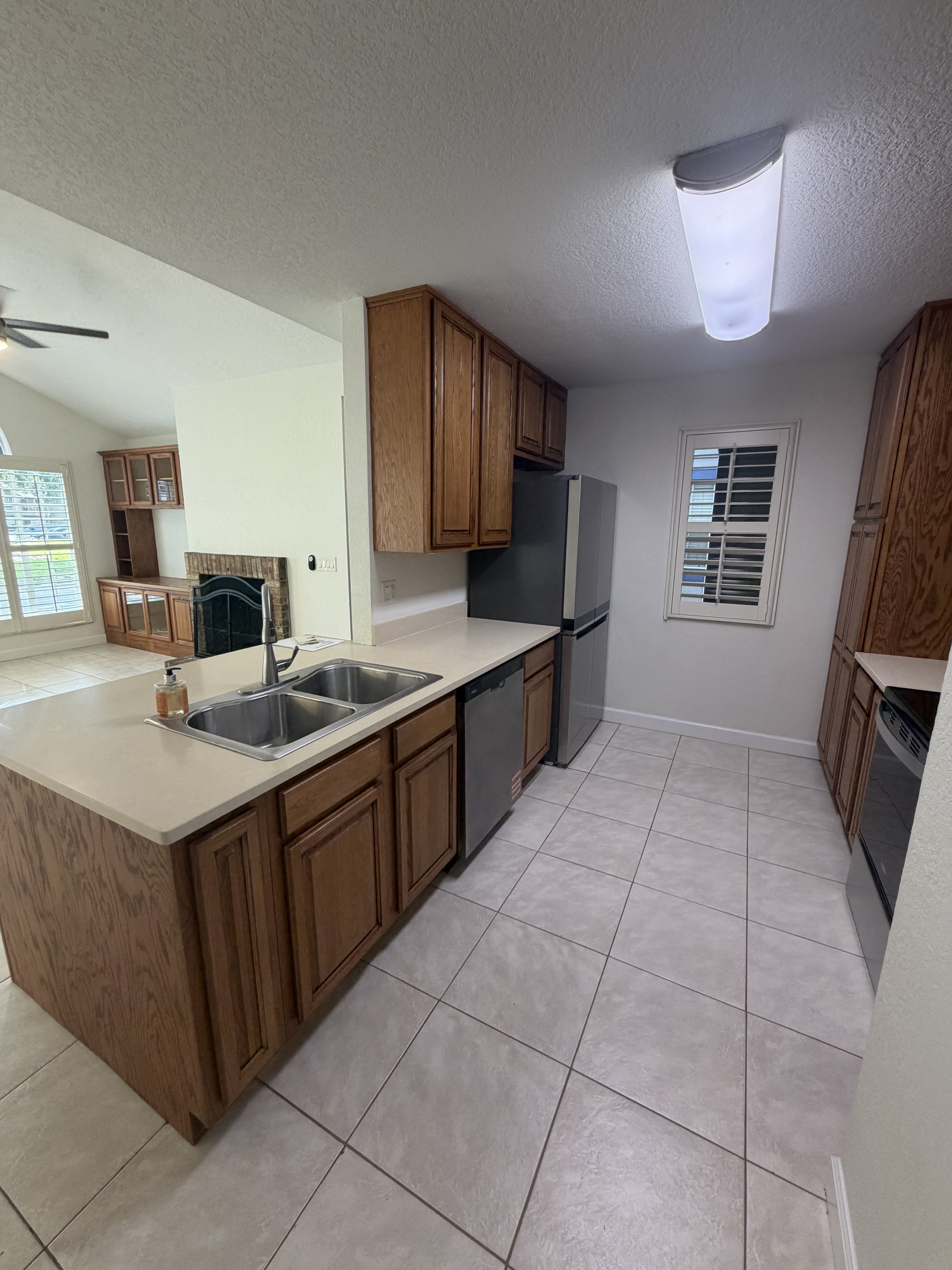 954 Forest Ridge Ct – photo 4