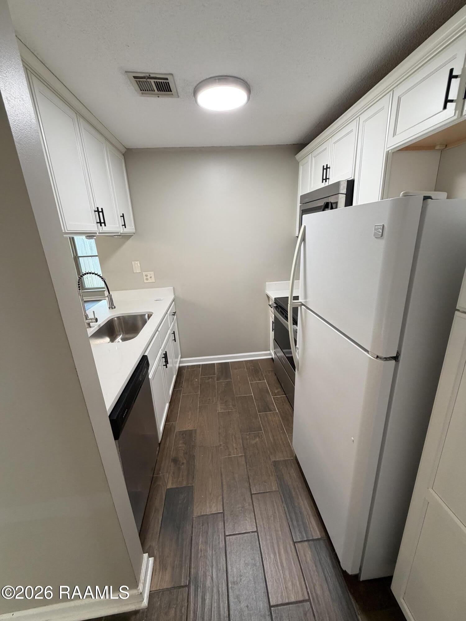 202 Long Plantation Boulevard – photo 4