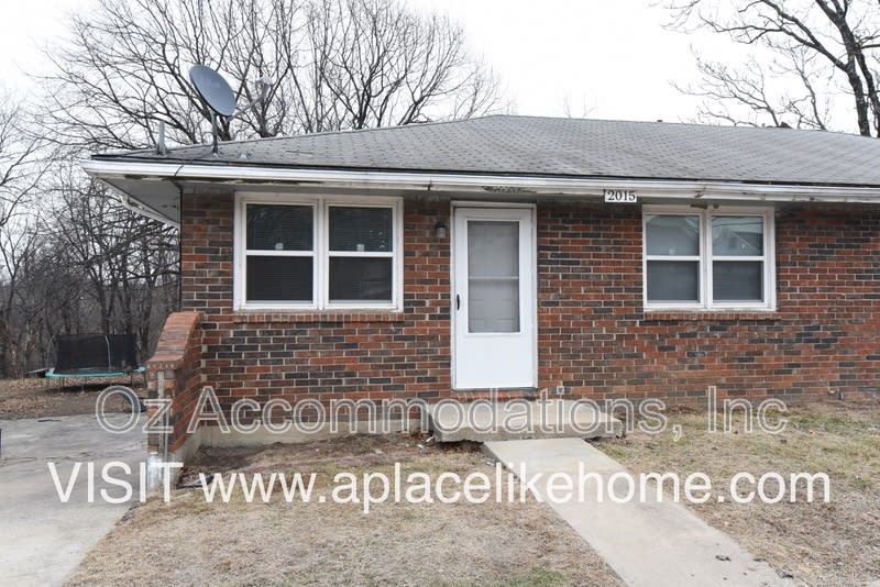 2015 S 14Th St – photo 1