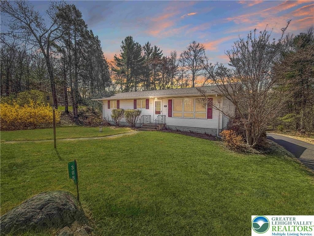 308 Hemlock Lane – photo 1