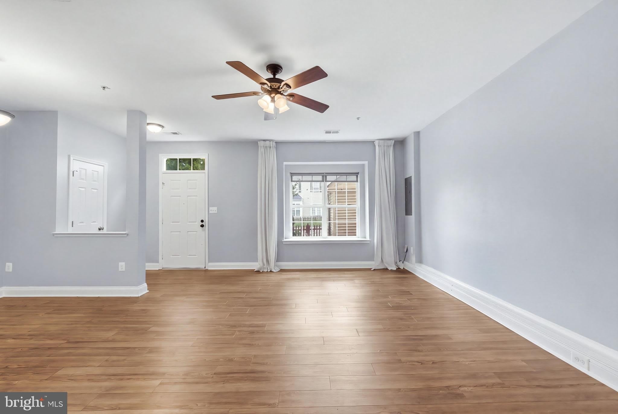 832 ESTUARY Drive – photo 3