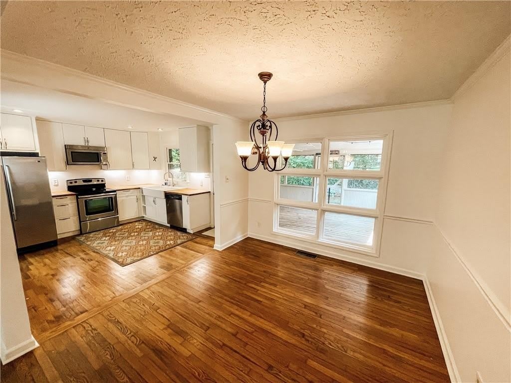 116 Indian Trail – photo 5