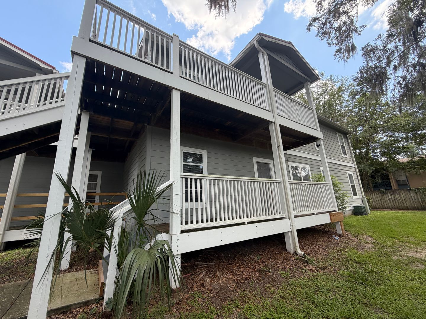 2 Bed and 2 bath close to UF – photo 3