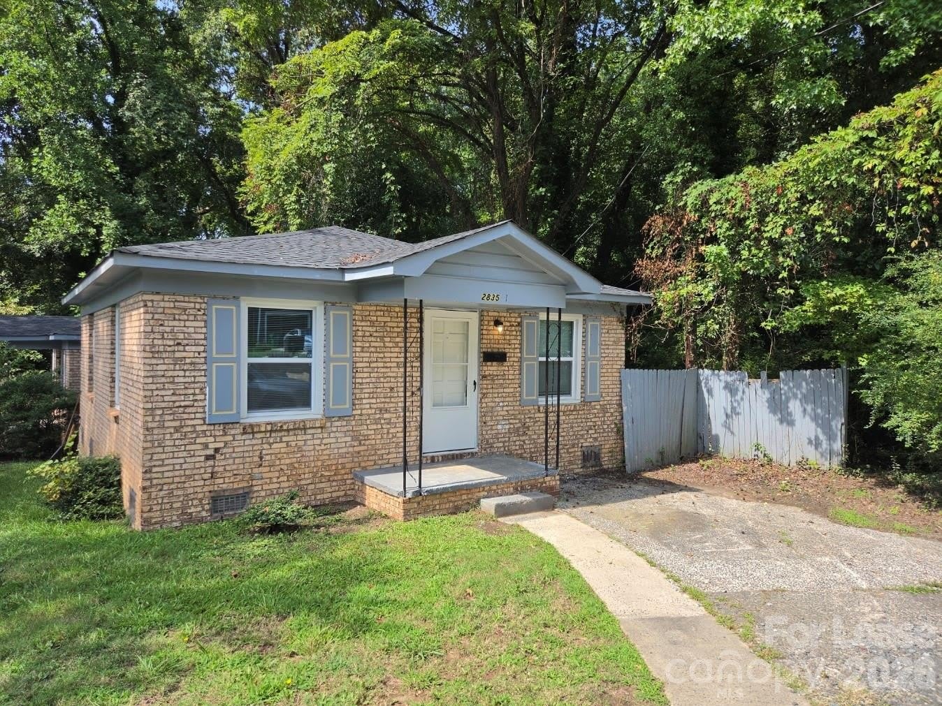 2835 Willow Street – photo 1