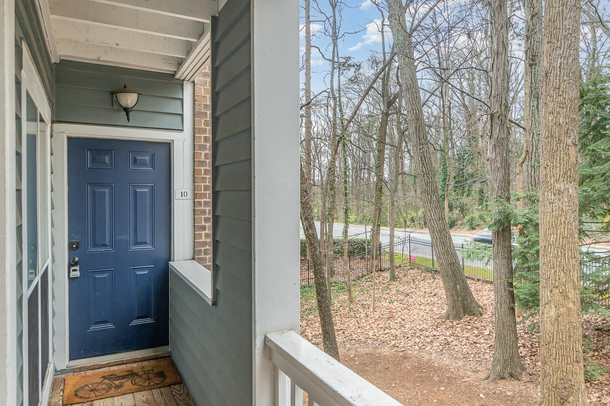 2512 Cranbrook Lane – photo 2