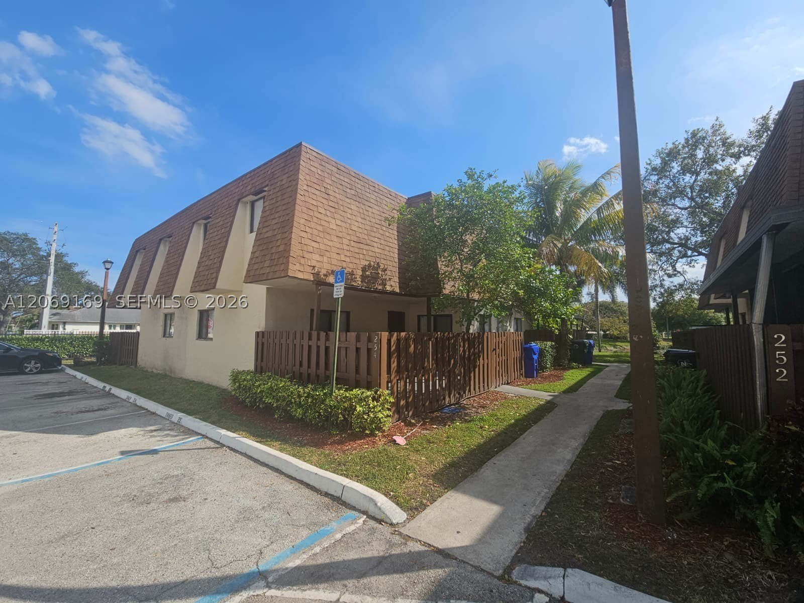 253 San Remo Blvd – photo 2