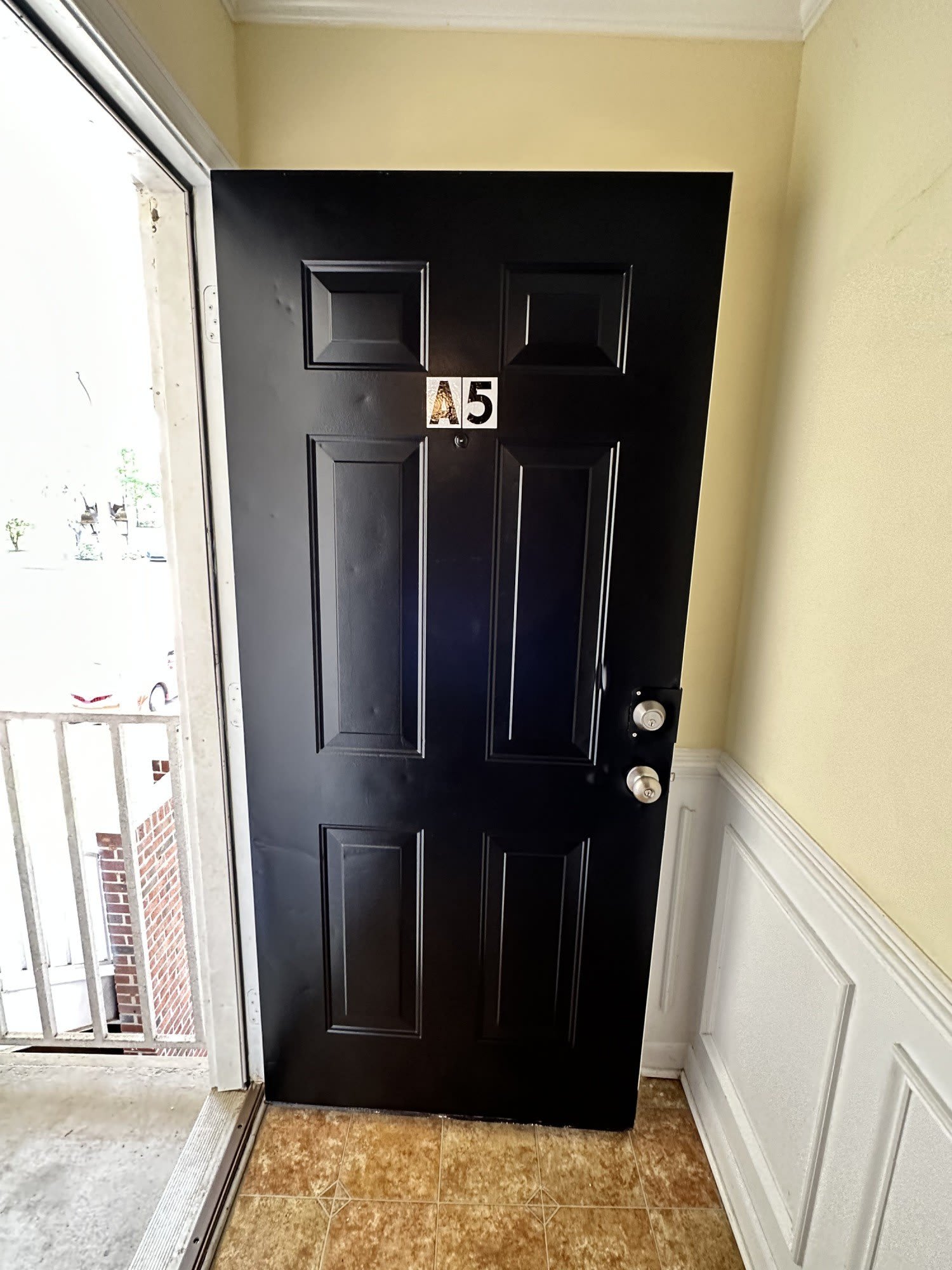 121 Lakeland Circle – photo 1