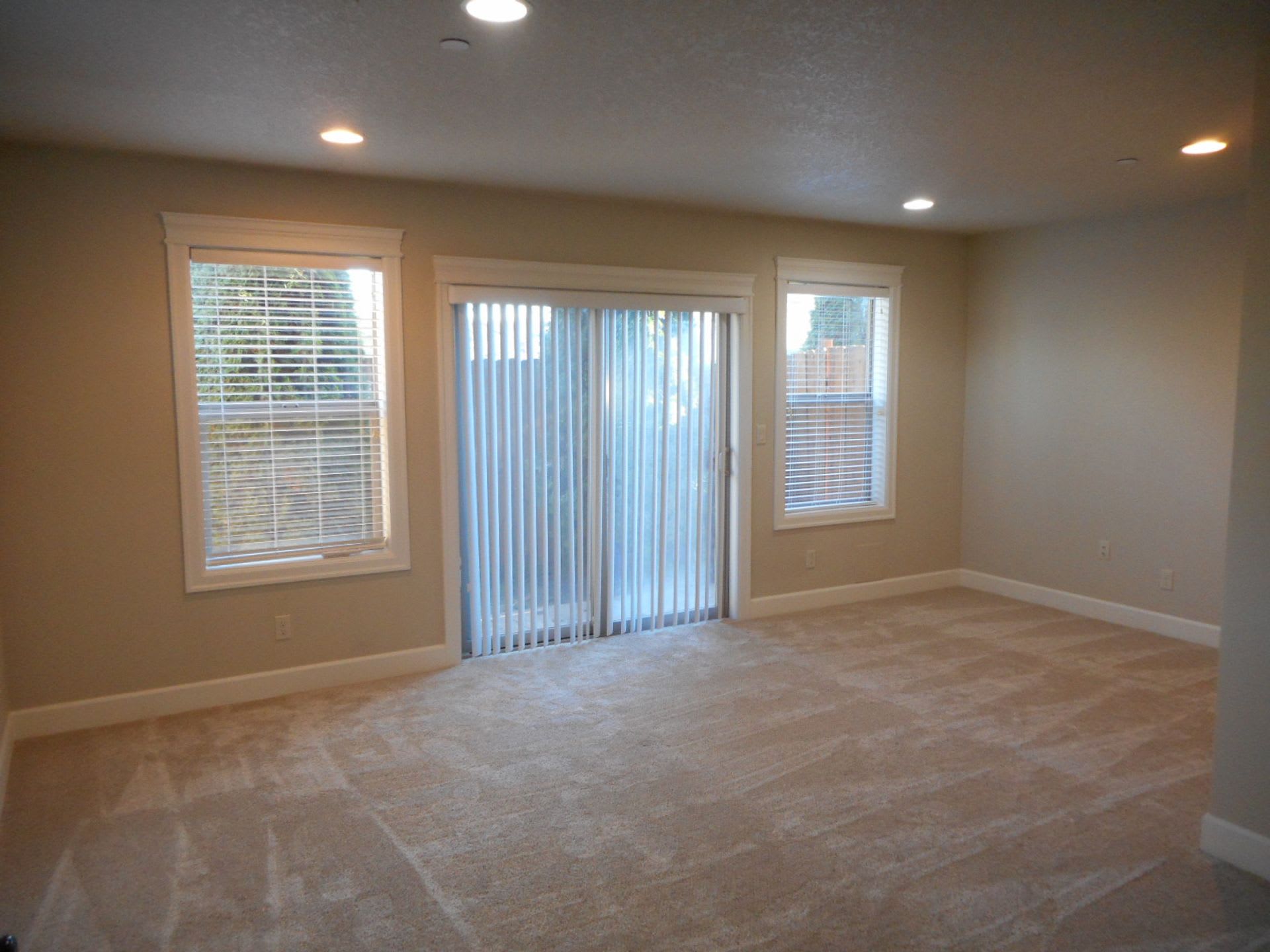 Luxurious Townhouse Living in Albany's Heart – photo 2