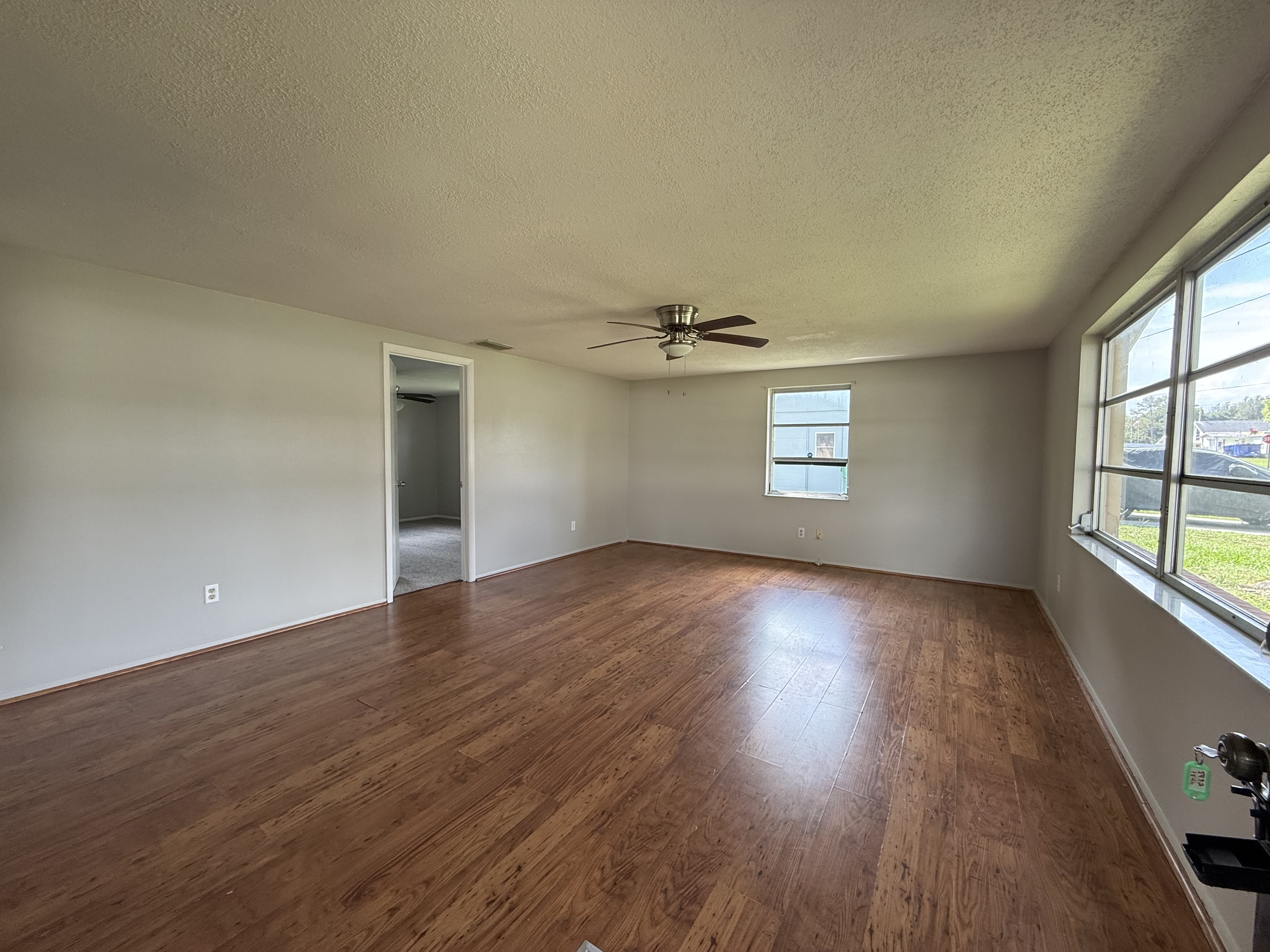 5932 15th St – photo 3