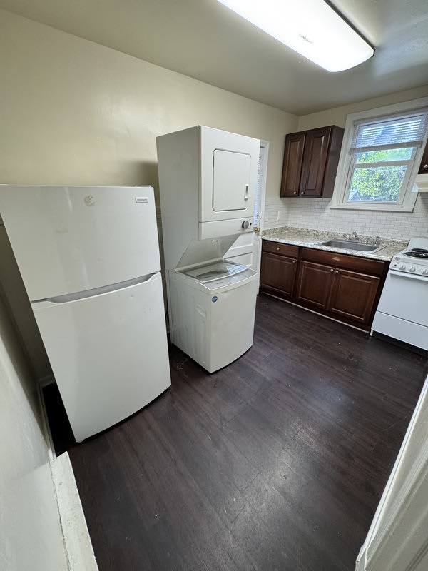 1215 Richeson Ave – photo 4