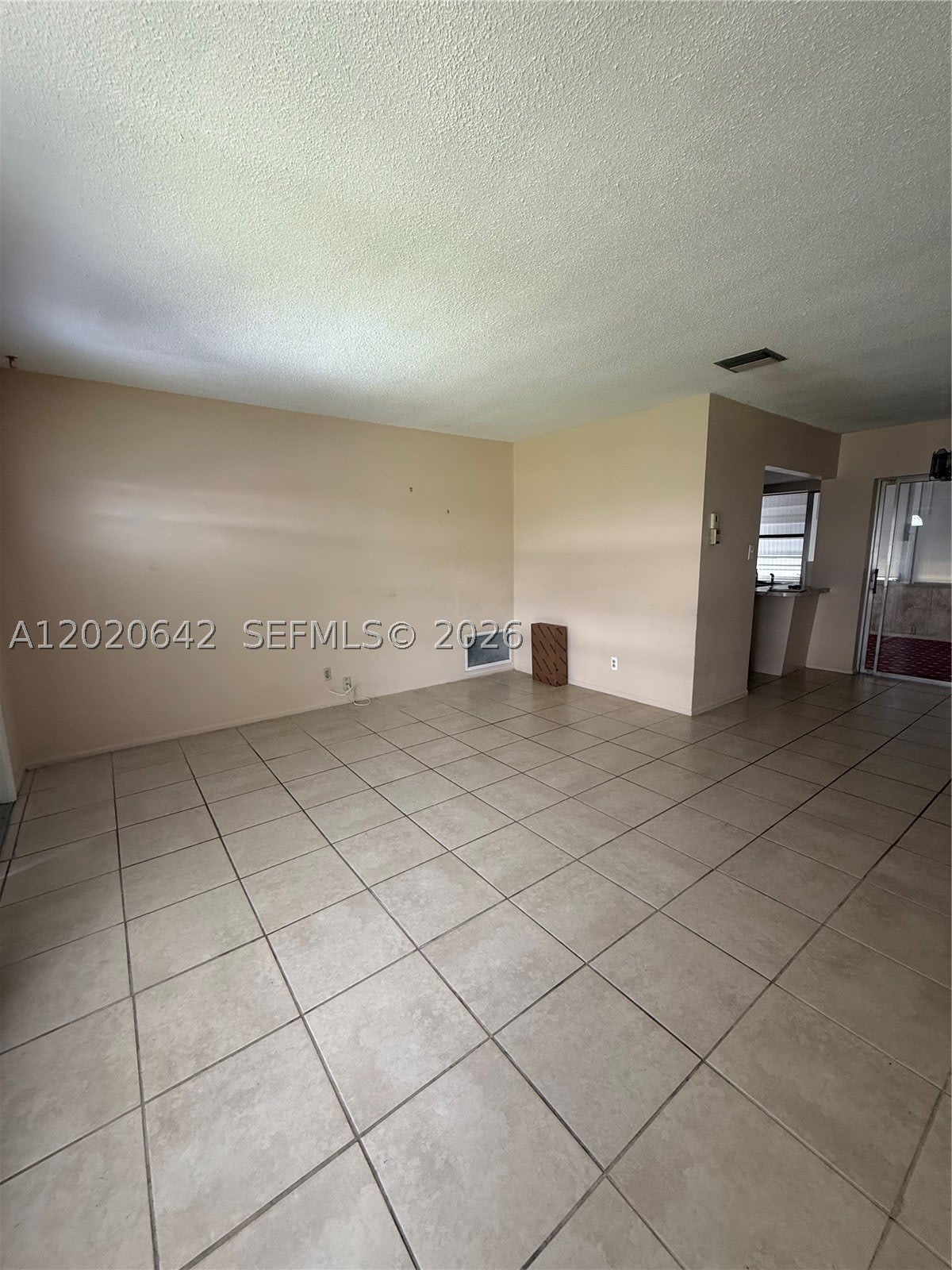 8107 NW 58th Pl – photo 5