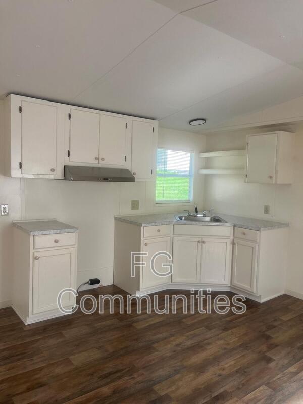 123 Jamie Rd – photo 2