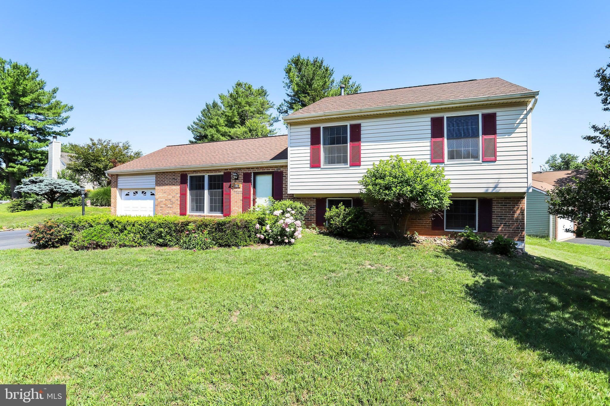 1803 E BEECH Road – photo 1