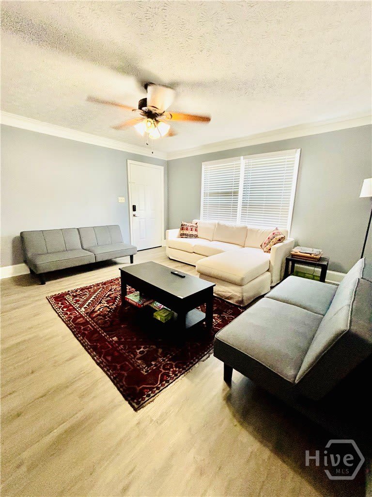 108 Barrington Drive – photo 3