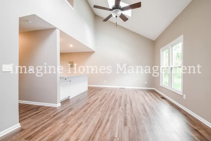10686 Ravenna Road – photo 3