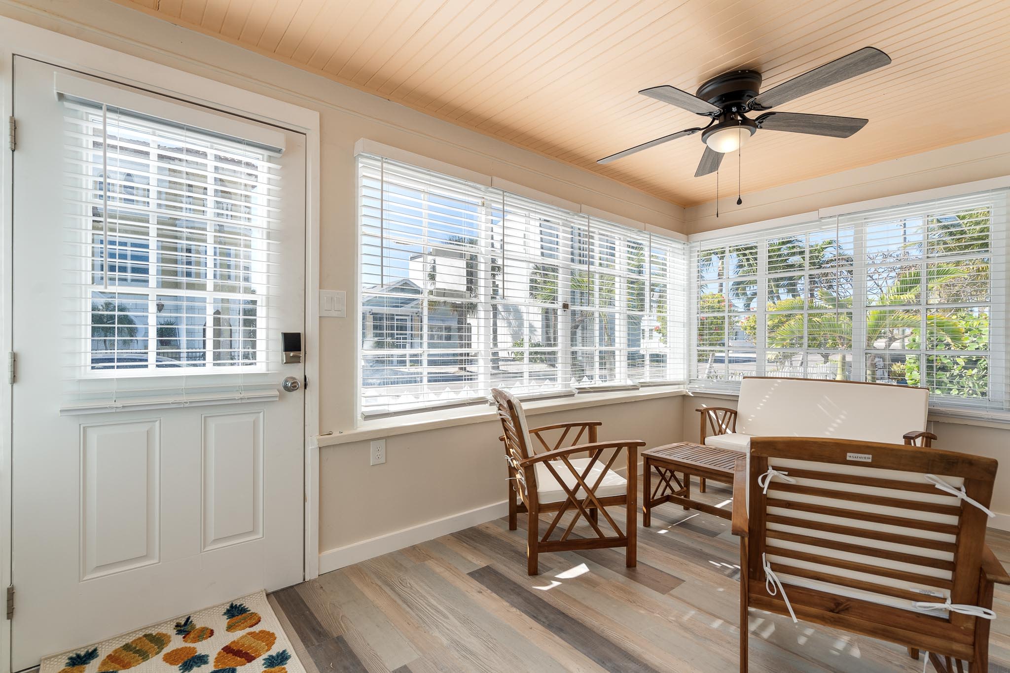 105 21st Ave – photo 4