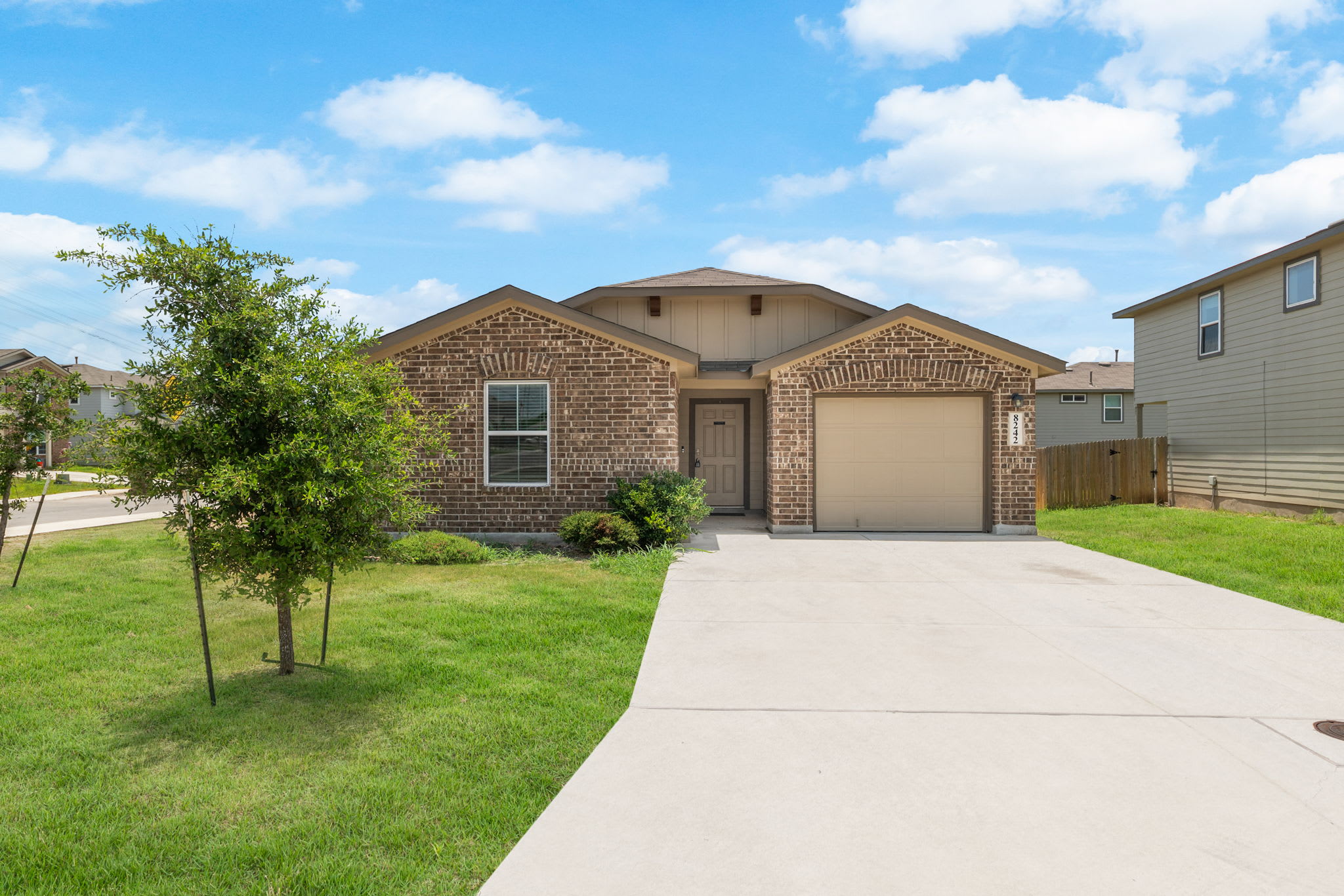 8242 Blue Canal – photo 1