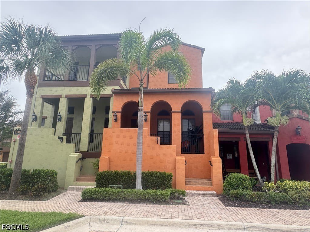 11901 Izarra Way – photo 1