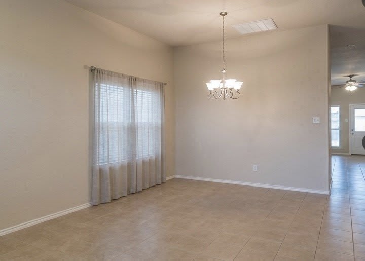 415 Harding – photo 3