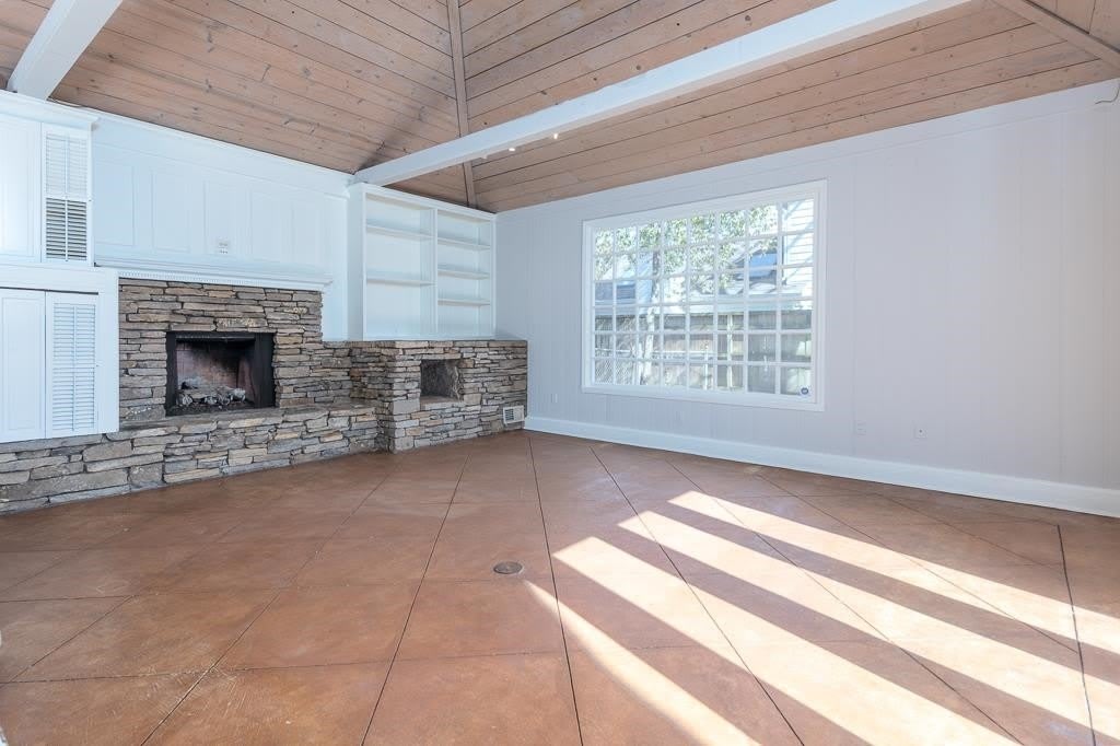 500 COLONIAL Rd – photo 4