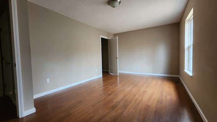 1700 Lone Oak Road – photo 3