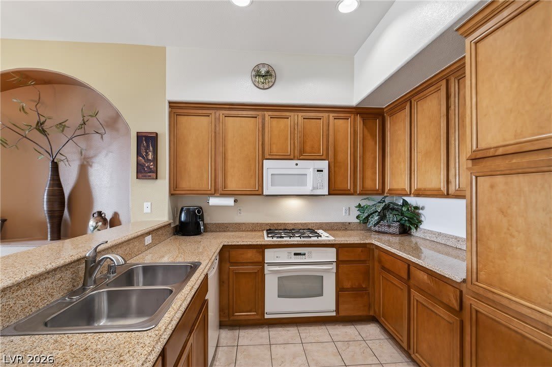 62 E Serene Avenue – photo 1