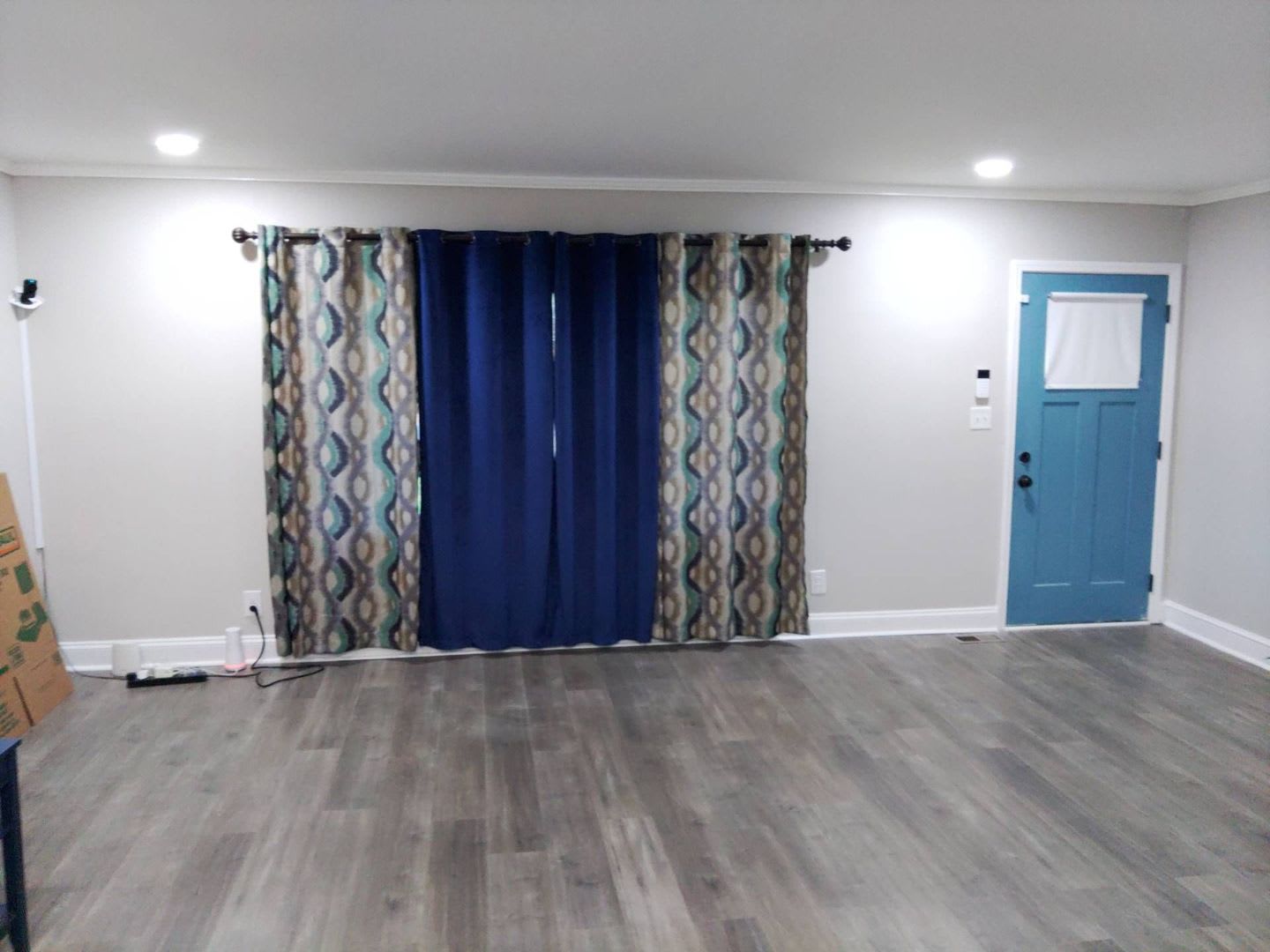 Updated Ranch Close to Uptown! COMING SOON – photo 2