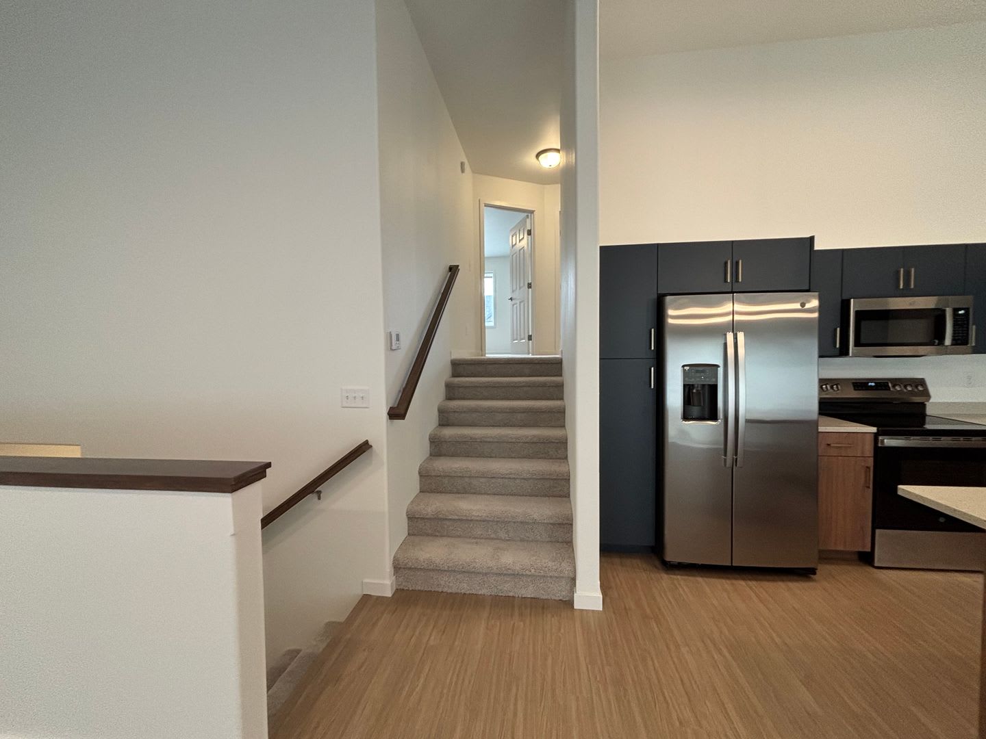 3 Bed 3 Bath Townhome – photo 4