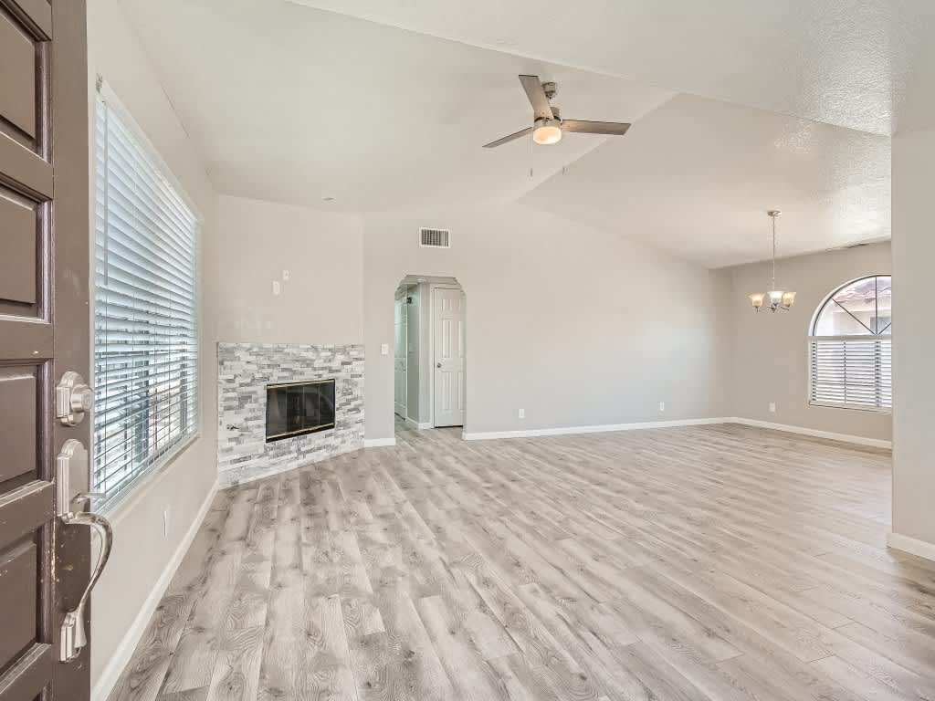 1411 SANTA MARGARITA H – photo 4