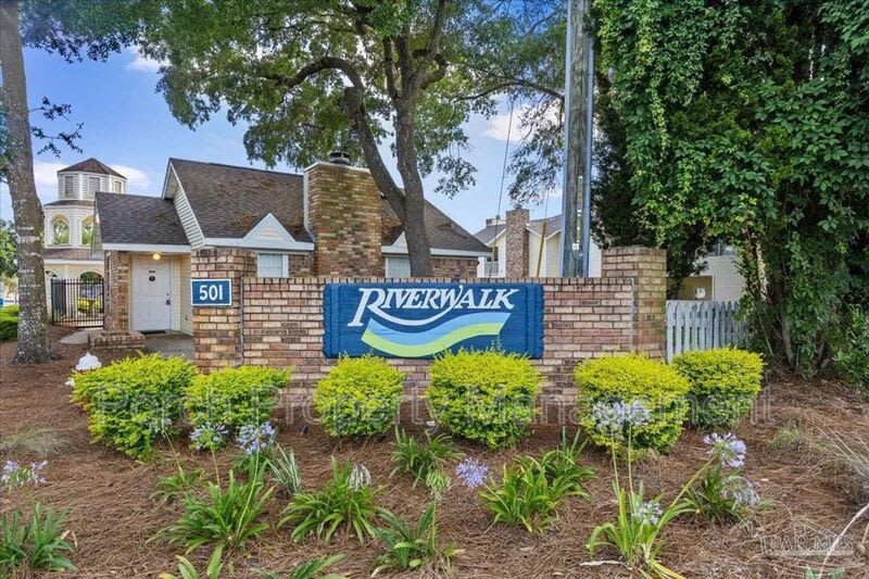 501 E Burgess Rd – photo 2