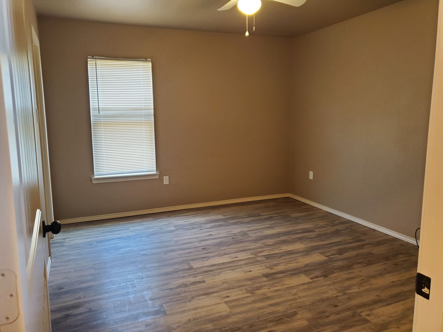 Move In Special Great 3 2 1 In North Central Lubbock – photo 5