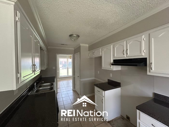 7316 Peppermill Lane – photo 5