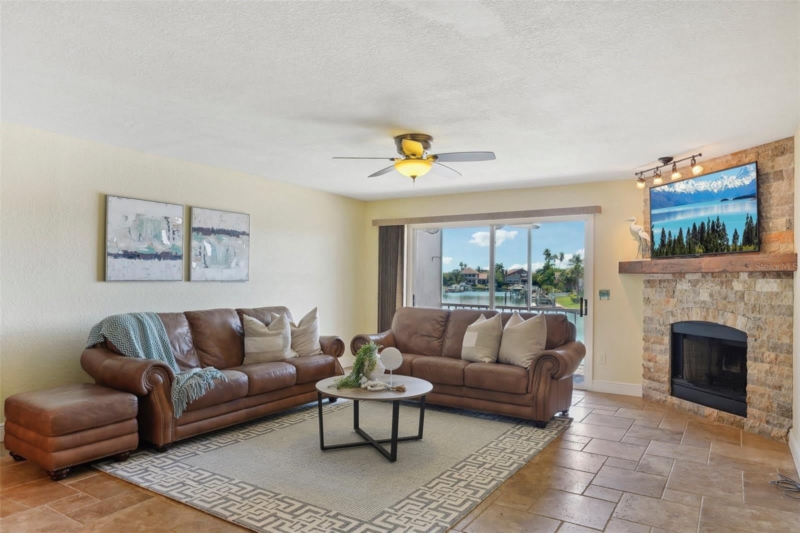 637 PINELLAS BAYWAY – photo 4