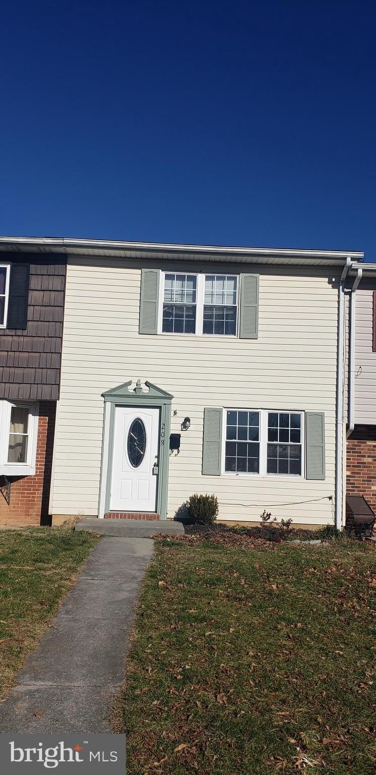 208 MOORE Drive – photo 1
