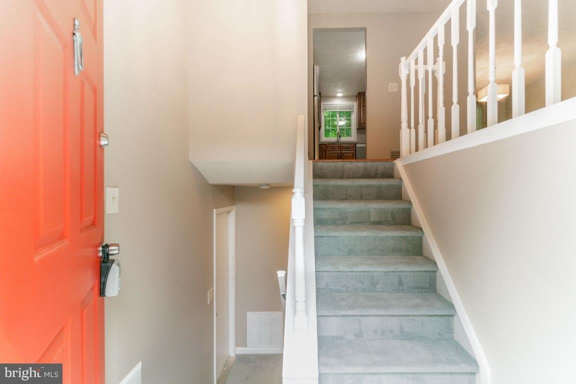 5906 Oak Leather Drive – photo 4