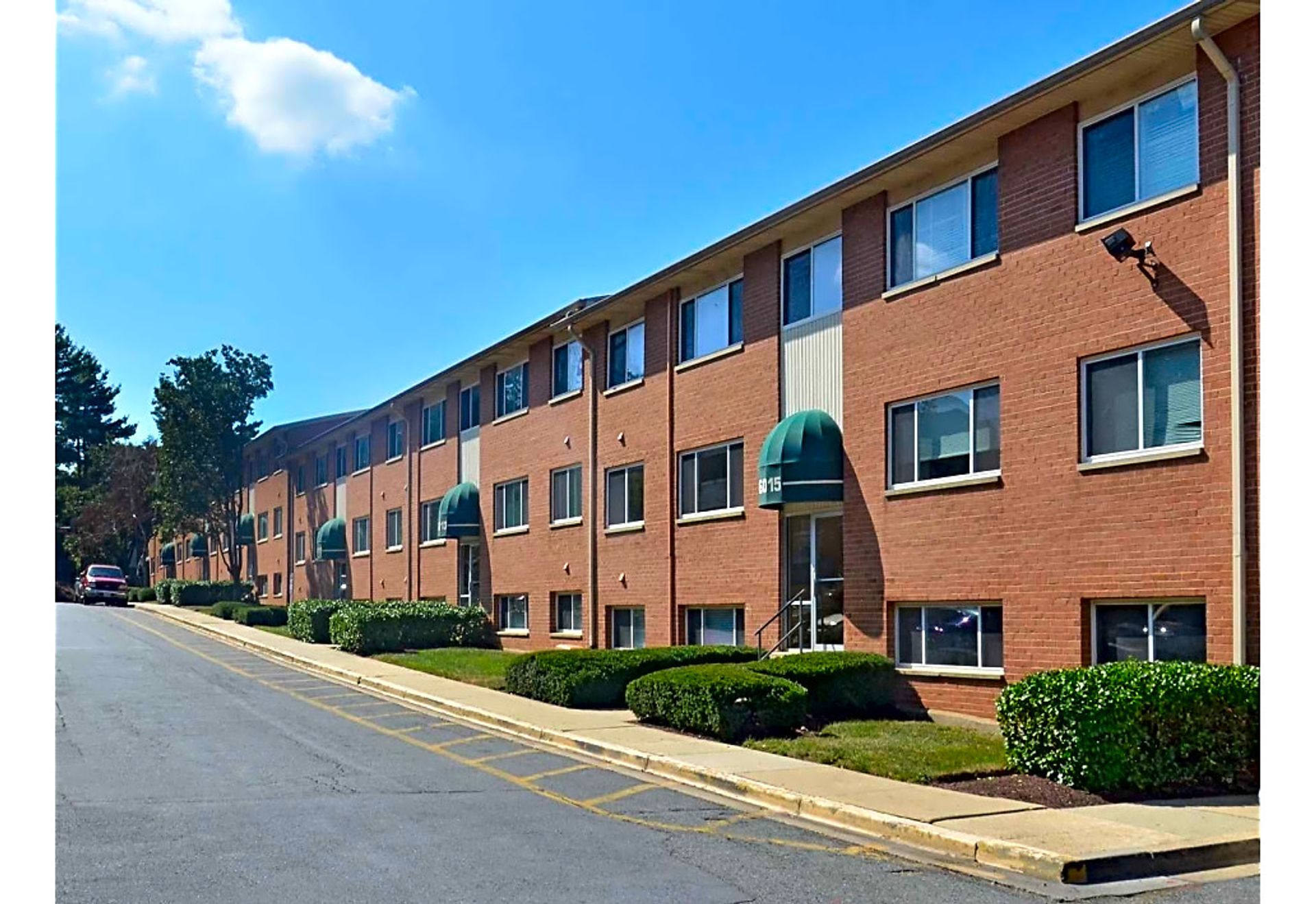 Eastdale Apartments – photo 2