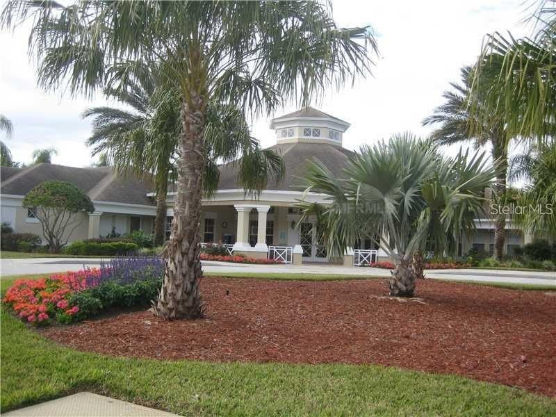 2411 Silver Palm Drive – photo 3