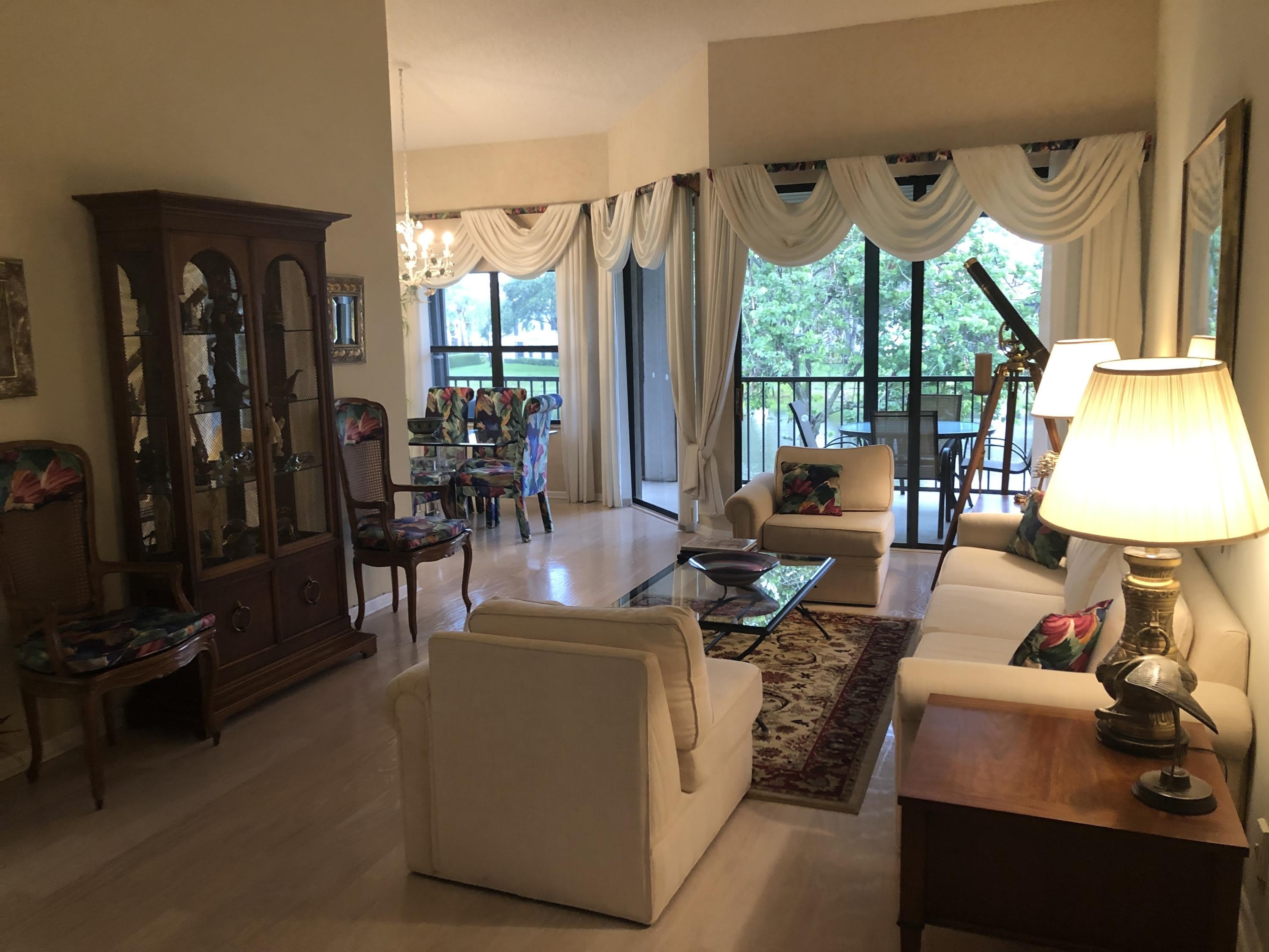 5427 Verona Drive – photo 4