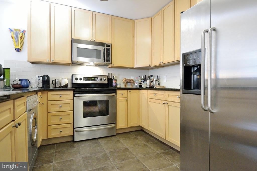 111 S 15TH STREET – photo 5