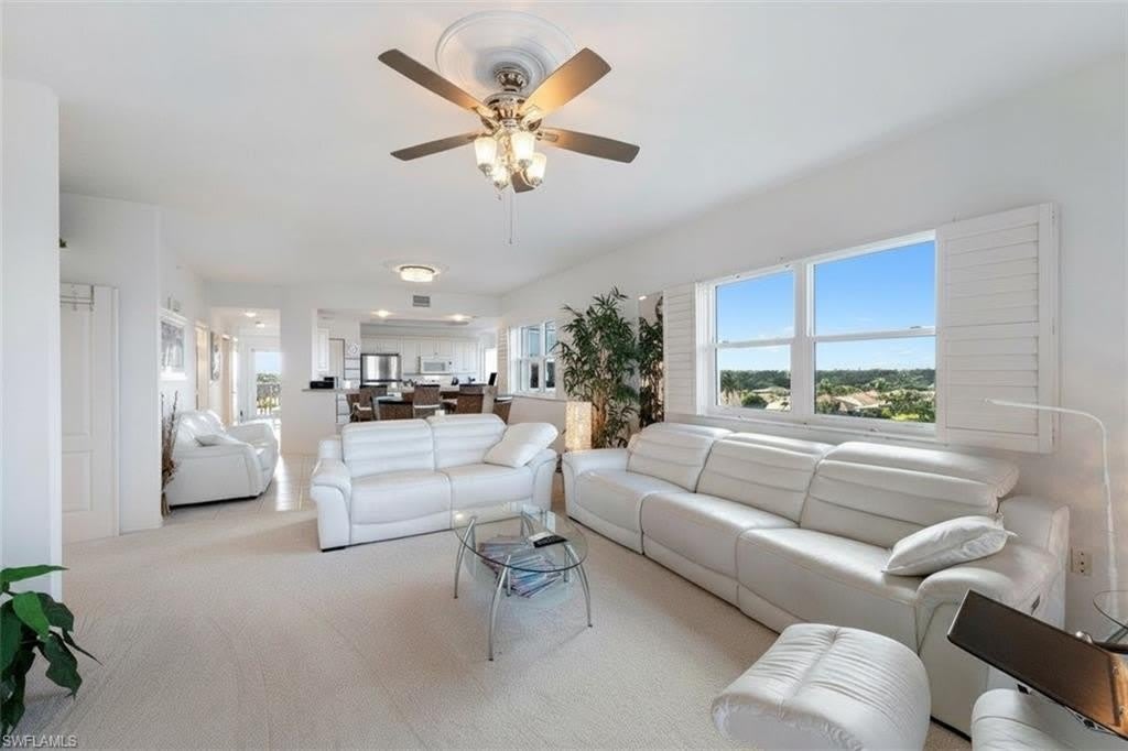 14819 Laguna Dr – photo 4