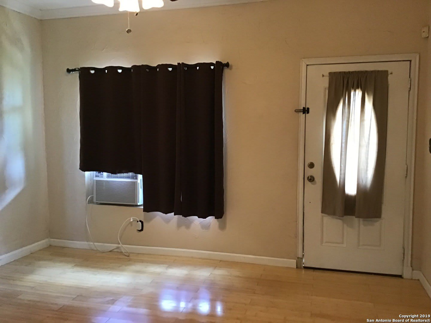 8215 E Loop 1604 S – photo 3
