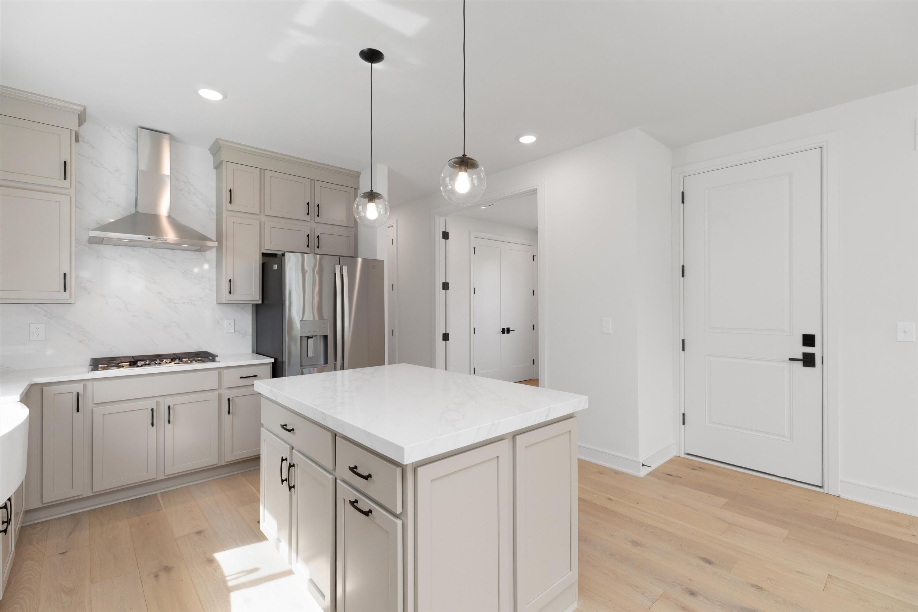 289 W Ann Arbor Trail – photo 4