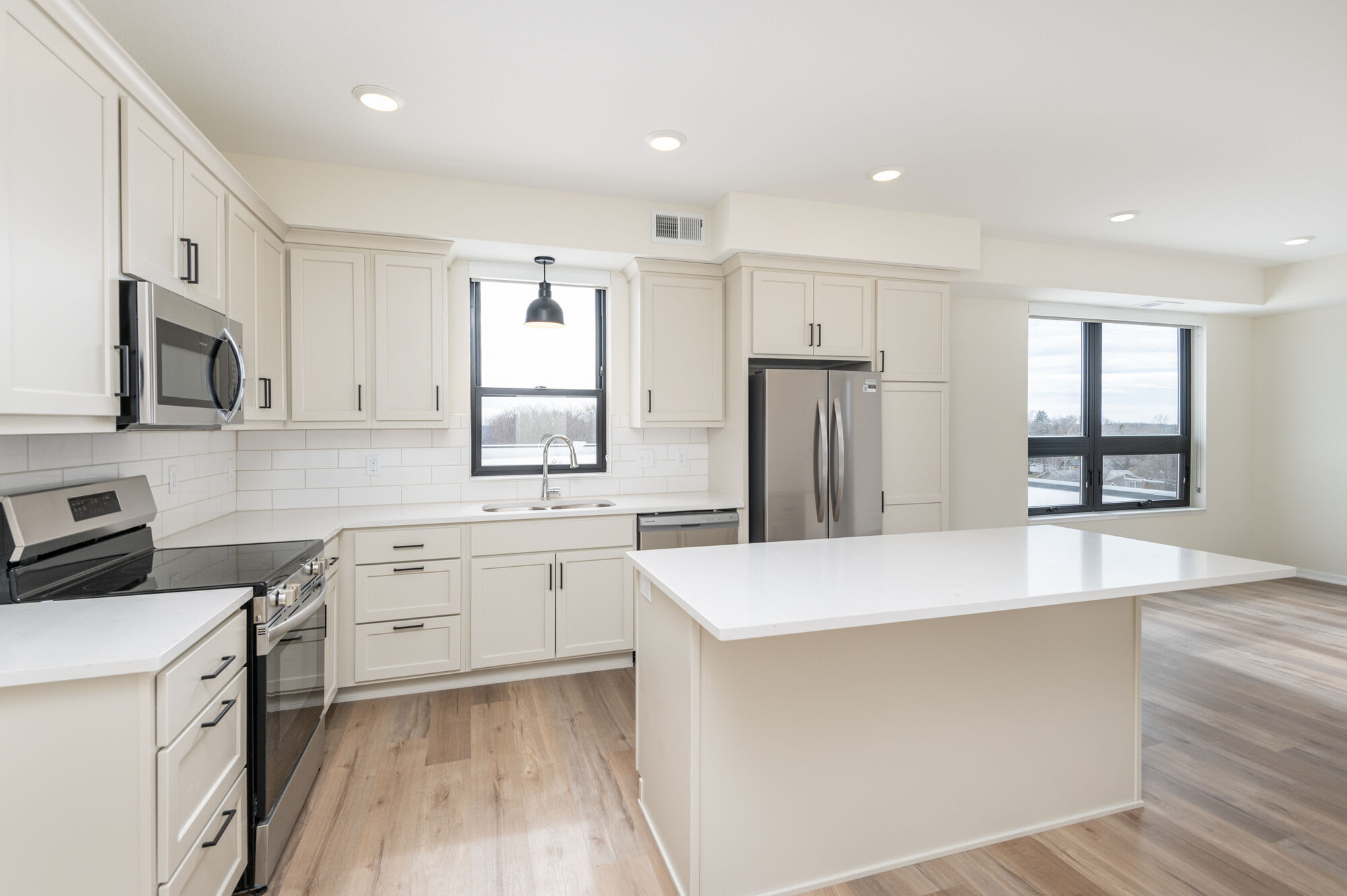 The Uptown Apartments – photo 3