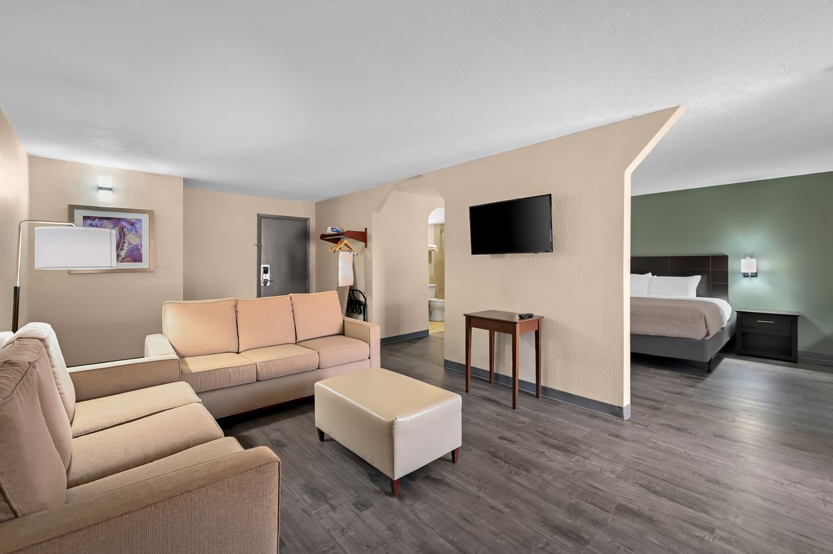 QUALITY INN FORT MYERS EXTENDED STAY HOTEL – photo 3