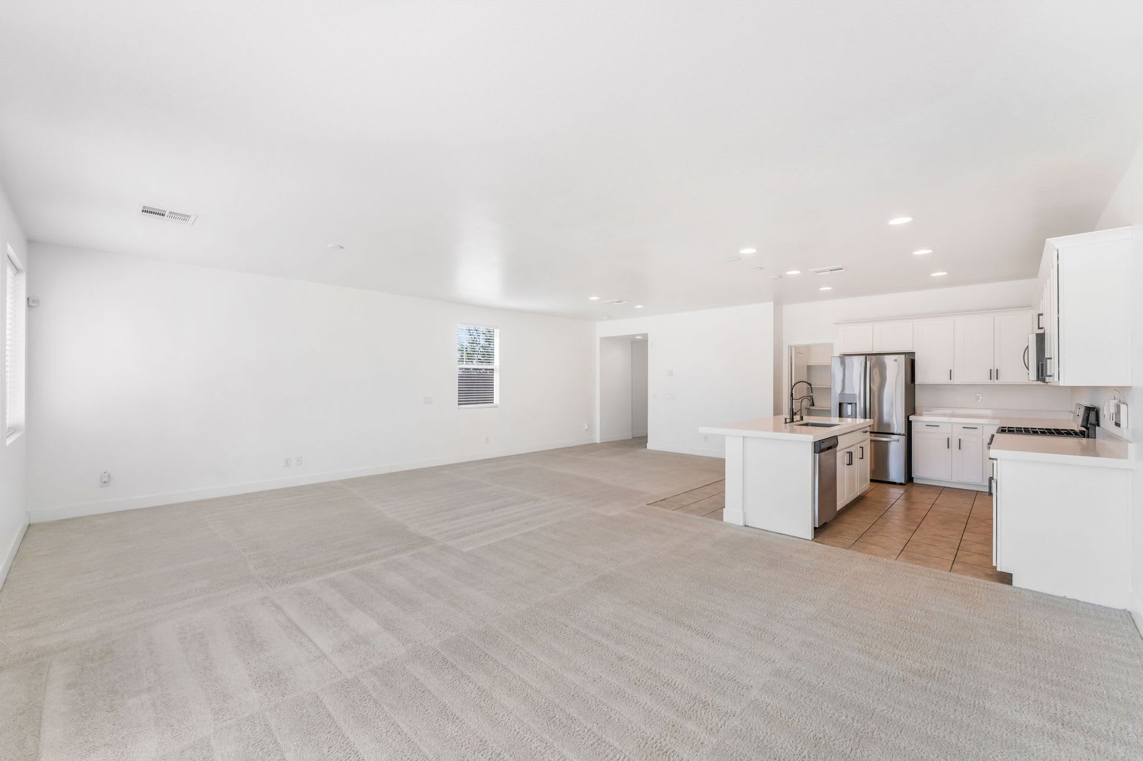 Modern Living in a Newer North Las Vegas Community! – photo 4