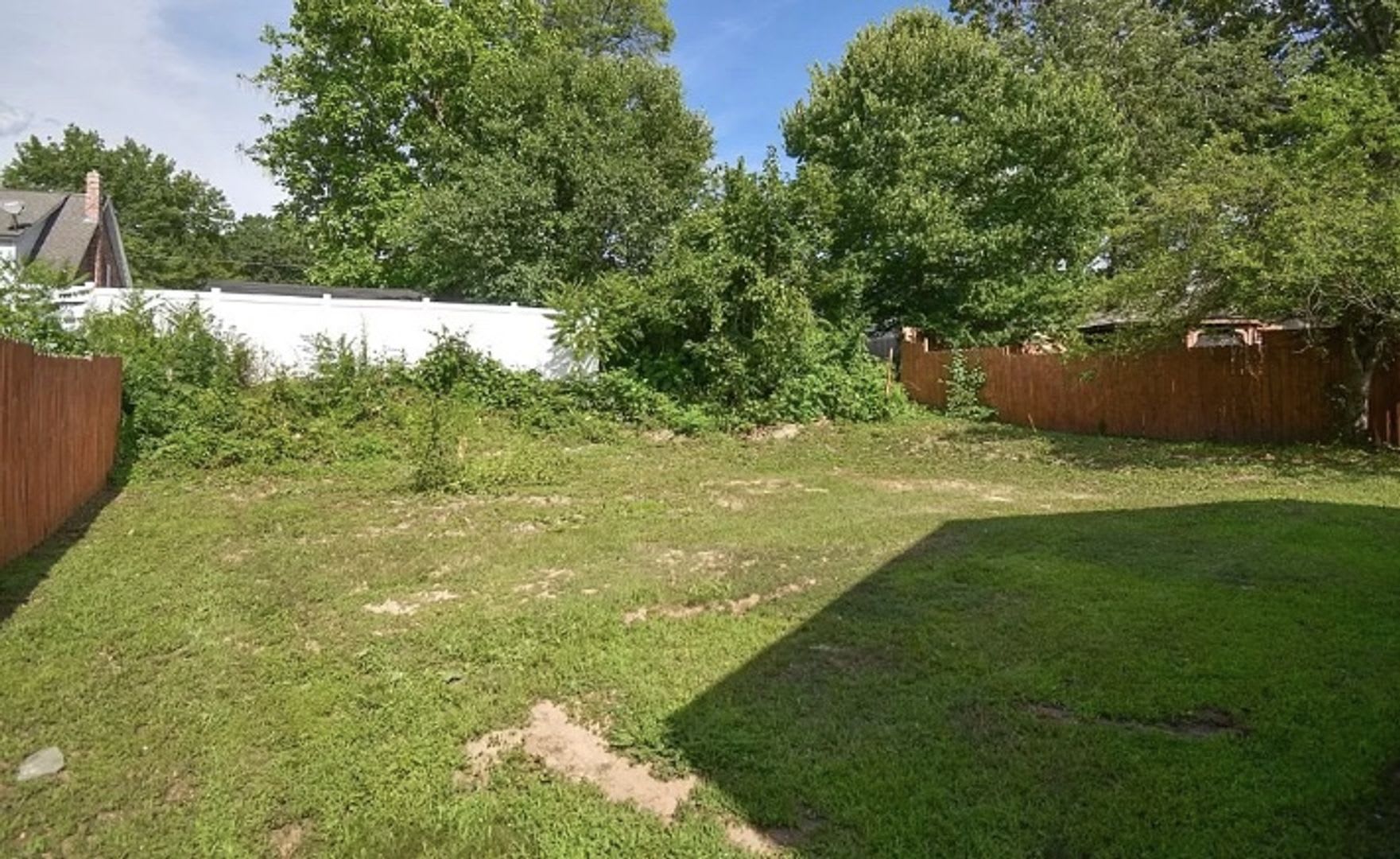 Ranch Recently Updated Fenced In Yard – photo 2