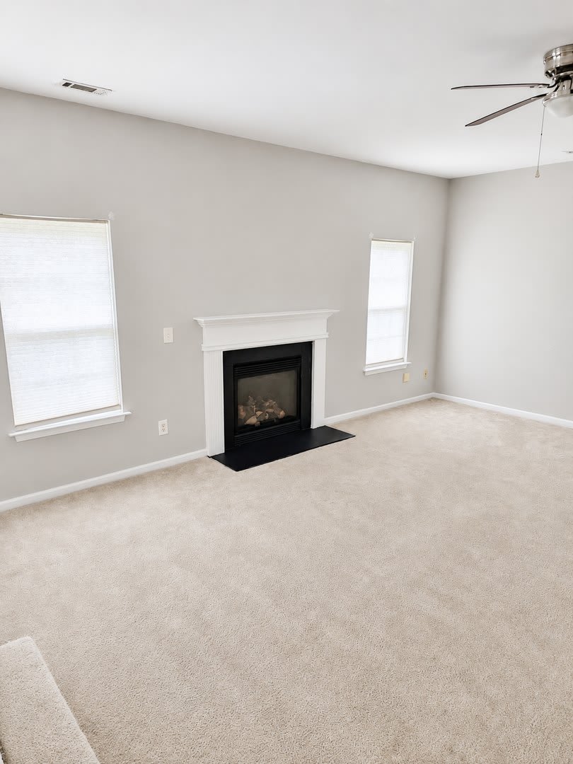 Beautiful 4 Bedroom Home For Rent In Cornelius – photo 2