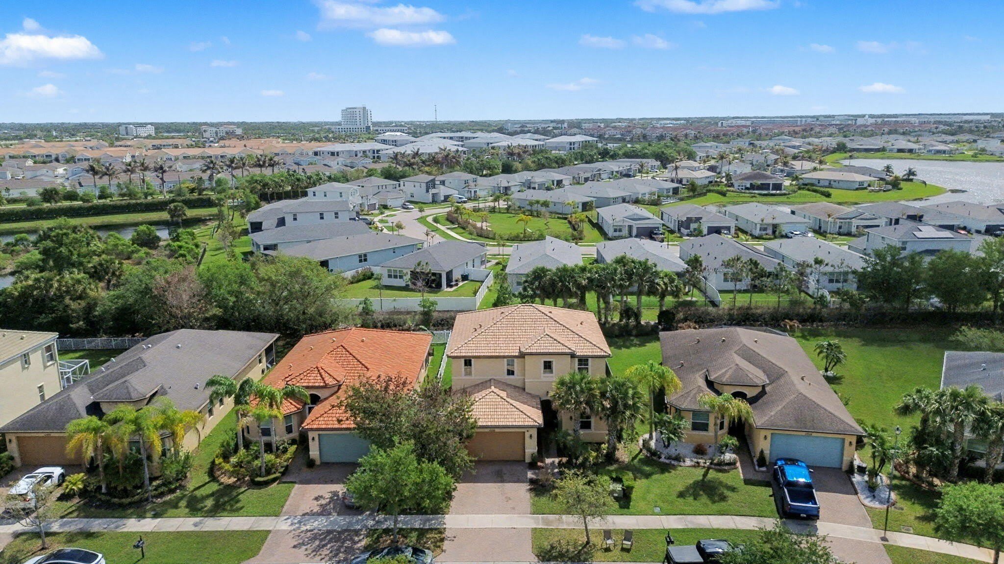 11316 SW Barton Way – photo 2