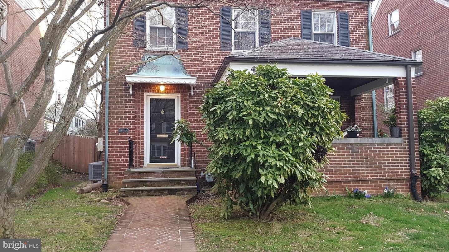 4440 ALBEMARLE ST NW – photo 1