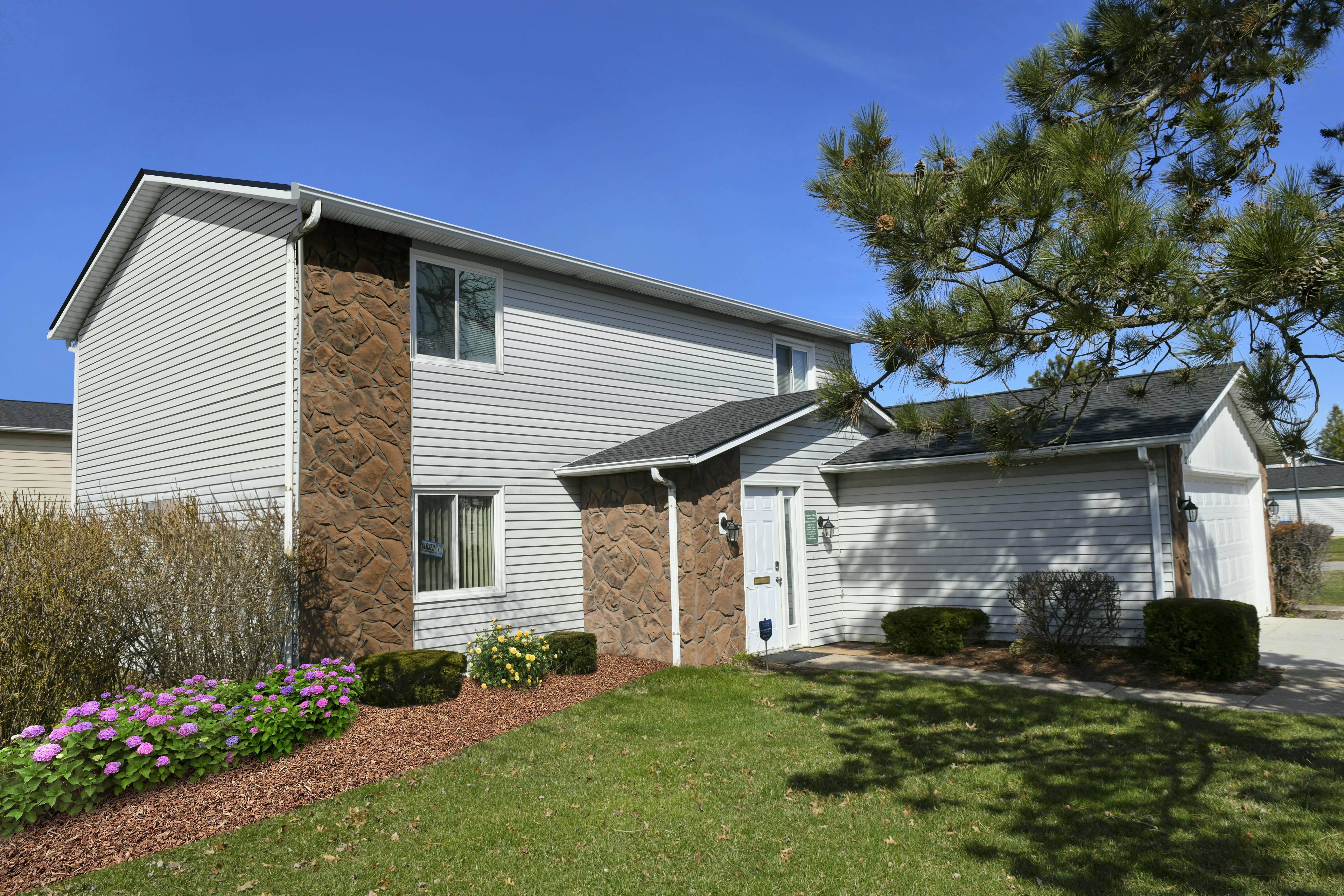 2620 Reeves Avenue 2620 19 – photo 3